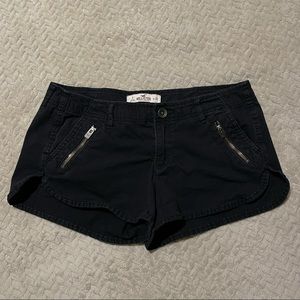 WOMEN’S HOLLISTER SHORTS
